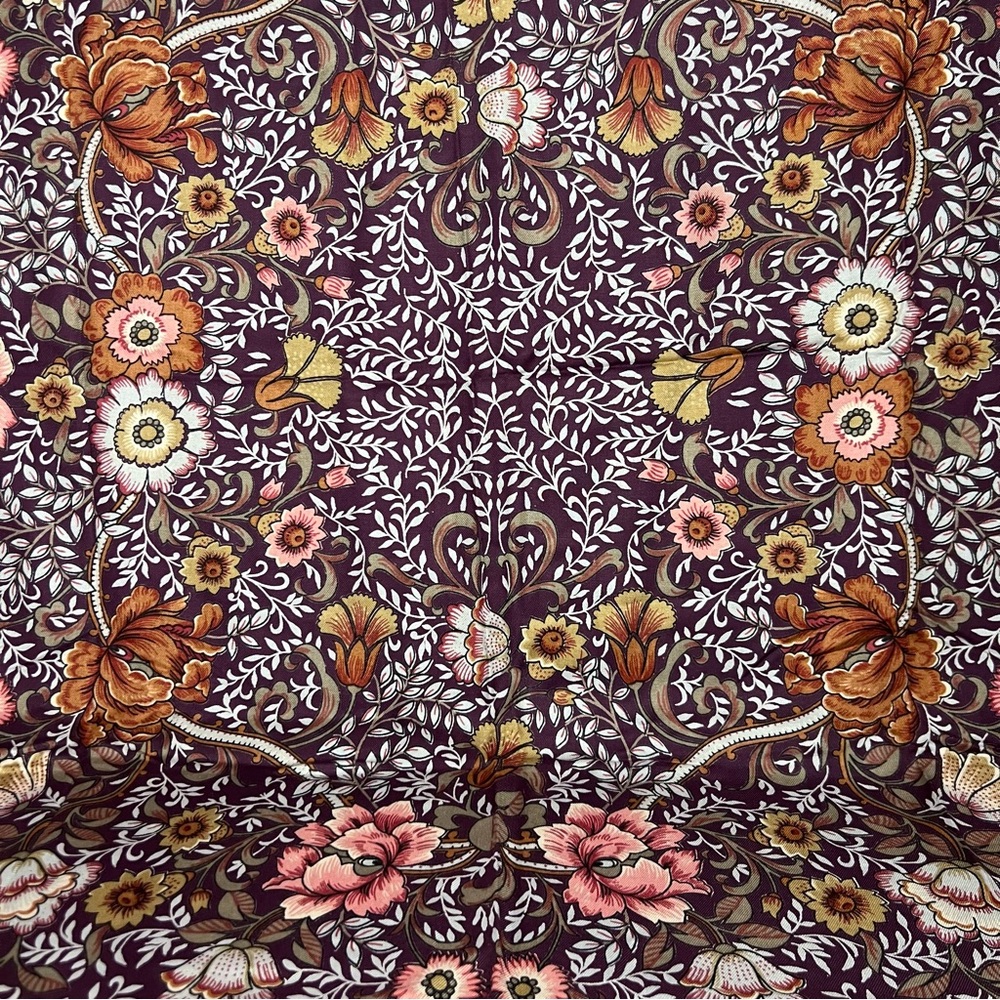 Vintage William Morris Style Floral Printed Scarf in Plum and Pink